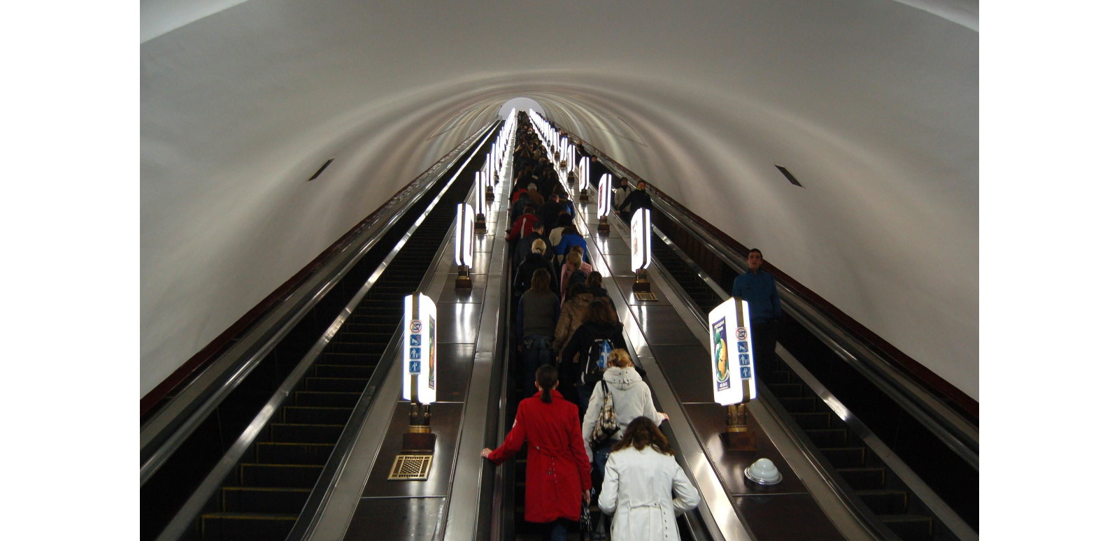 Найглибша станція метро в Європі