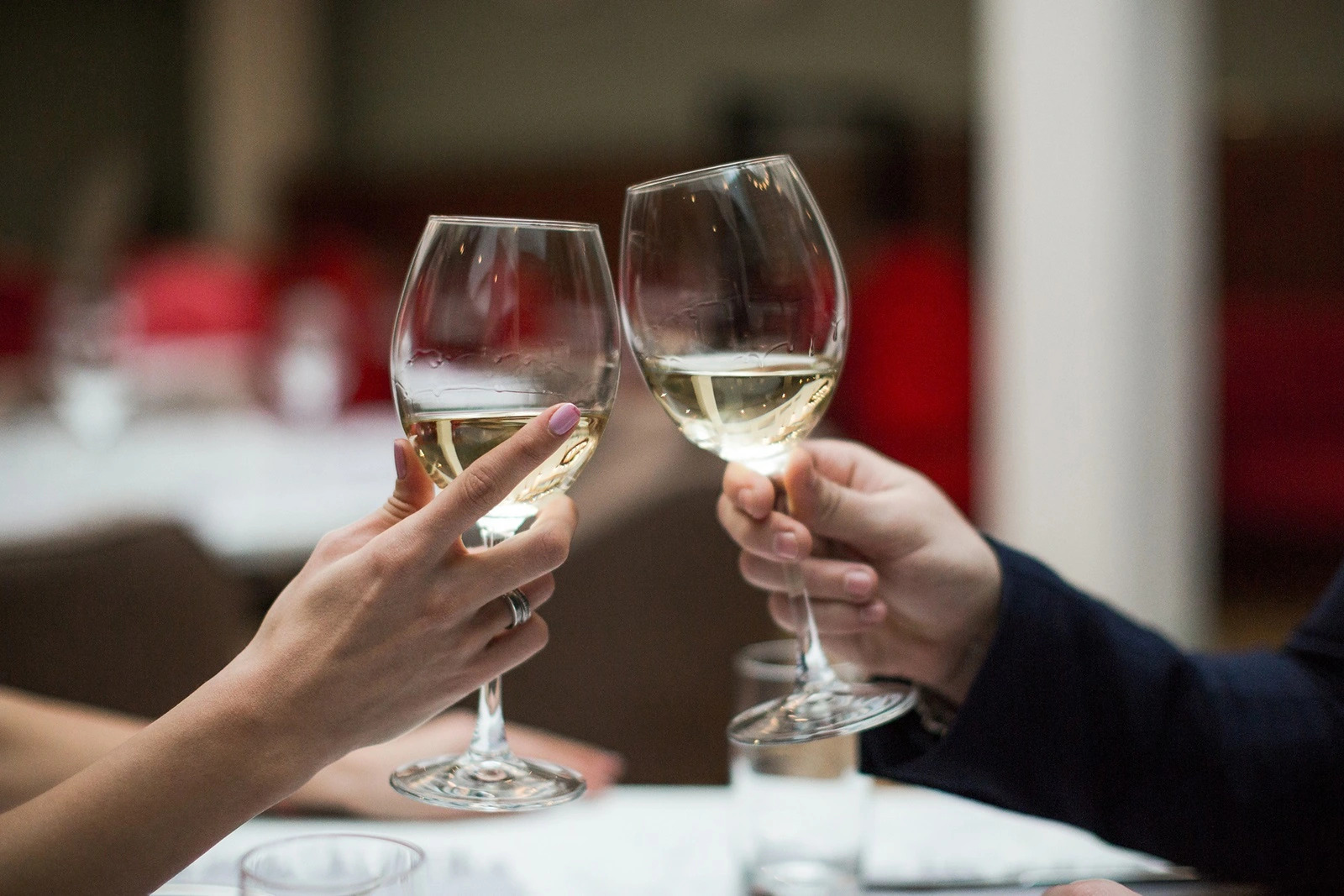 5 причин організувати романтичну вечерю в заміському ресторані